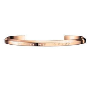 Daniel Wellington rose gold bracelet